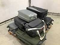 Koffers met onbekende inhoud - afbeelding 5 van  5