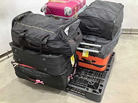 Koffers met onbekende inhoud - afbeelding 5 van  5