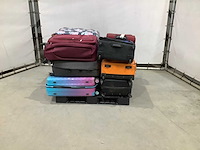 Koffers met onbekende inhoud - afbeelding 3 van  5