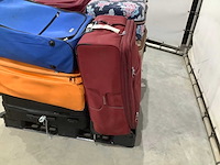 Koffers met onbekende inhoud - afbeelding 4 van  5