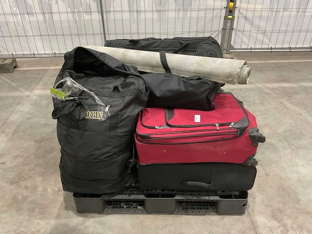 Koffers met onbekende inhoud - afbeelding 4 van  6