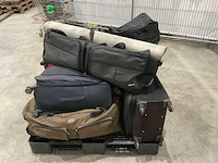Koffers met onbekende inhoud - afbeelding 5 van  6