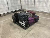 Koffers met onbekende inhoud - afbeelding 1 van  4