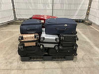 Koffers met onbekende inhoud - afbeelding 3 van  6