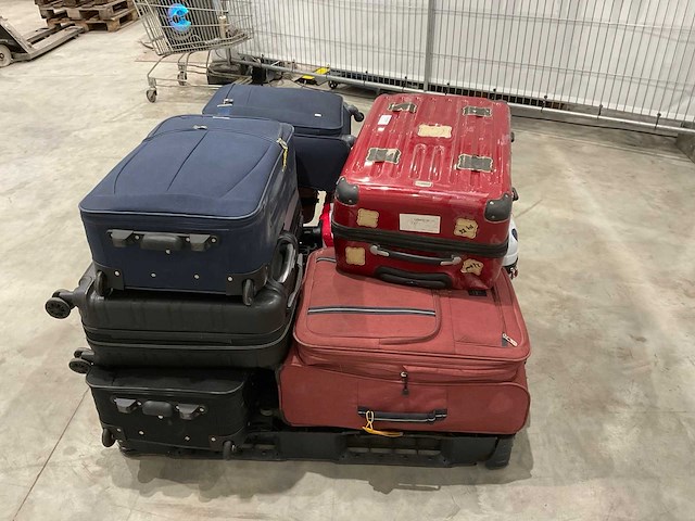Koffers met onbekende inhoud - afbeelding 5 van  6