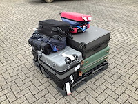 Koffers met onbekende inhoud - afbeelding 1 van  5