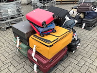 Koffers met onbekende inhoud - afbeelding 3 van  5