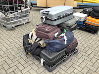 Koffers met onbekende inhoud - afbeelding 1 van  4