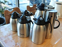 Koffie- en theekannen in diverse uitvoeringen, 8 stuks. - afbeelding 2 van  2