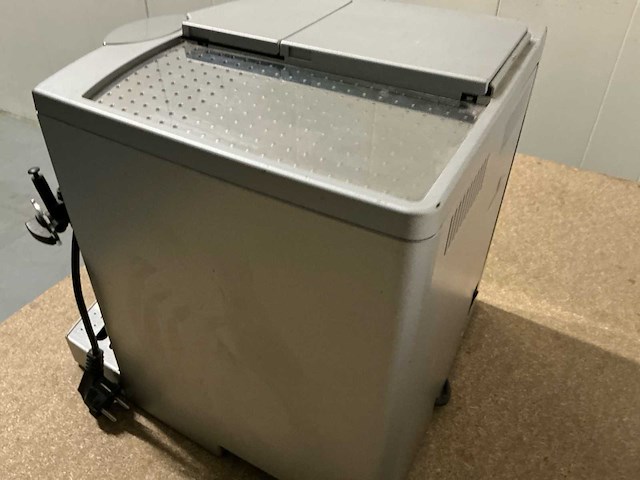 Koffie machines en toebehoren - afbeelding 3 van  25