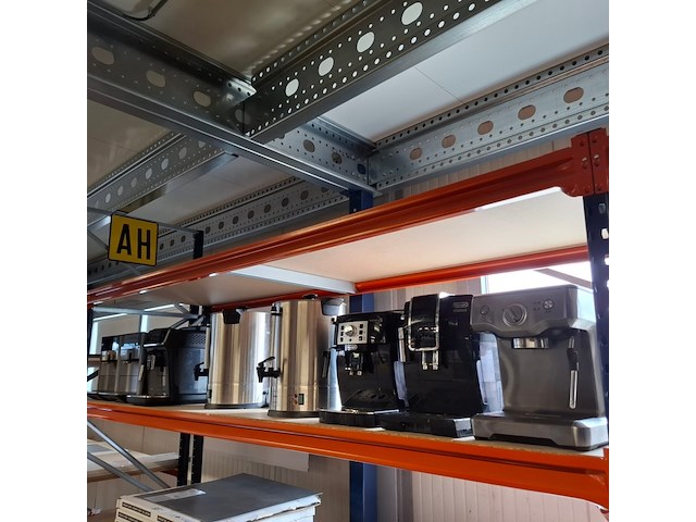 Koffie machines, o.a. delonghi, metro, siemens, philips - afbeelding 1 van  25
