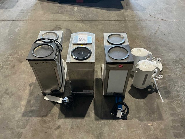 Koffieapparaat (3x) + waterkoker (2x) - afbeelding 4 van  4