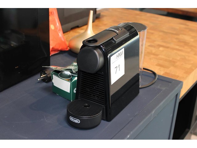 Koffieapparaat de longi nespresso. - afbeelding 1 van  2