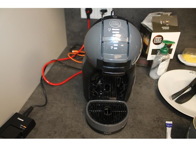 Koffieapparaat nescafe dolce gusto. - afbeelding 2 van  2