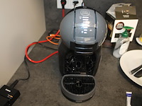 Koffieapparaat nescafe dolce gusto. - afbeelding 2 van  2