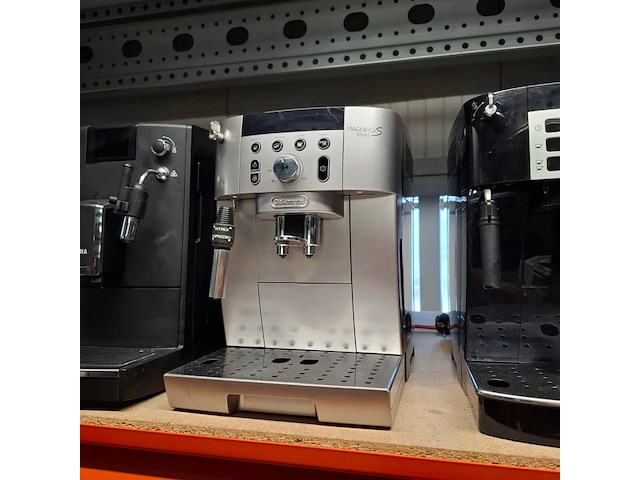 Koffiebonen machines, o.a. delonghi, siemens - afbeelding 10 van  12