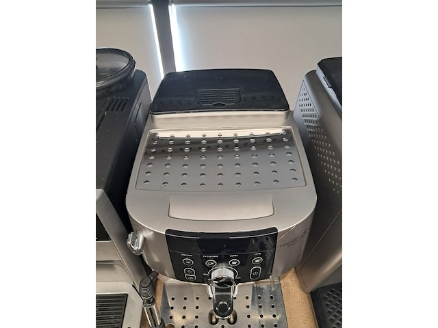 Koffiebonen machines, siemens/delonghi, meerdere - afbeelding 19 van  28