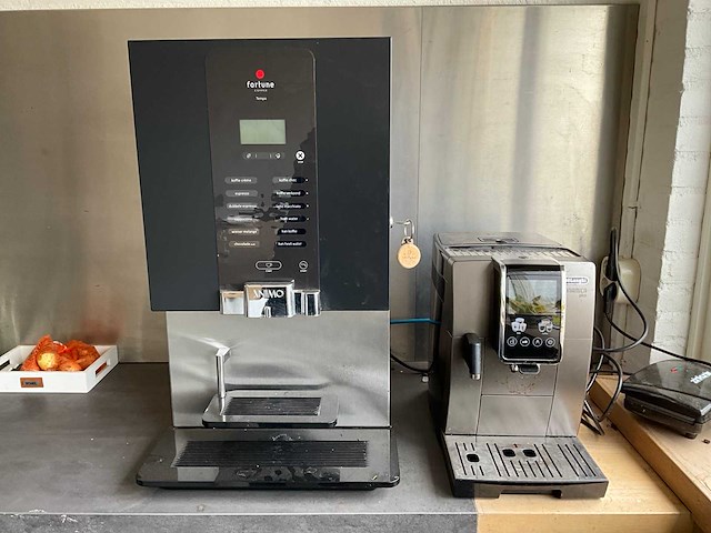 Koffiemachine (2x) - afbeelding 1 van  7