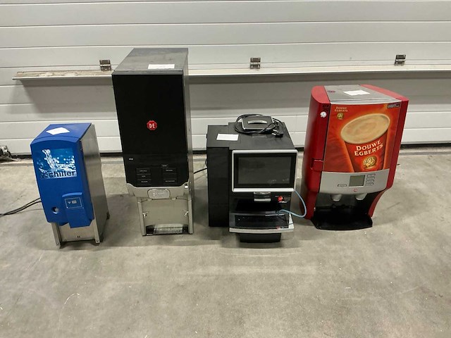 Koffiemachine (3x) - afbeelding 1 van  6