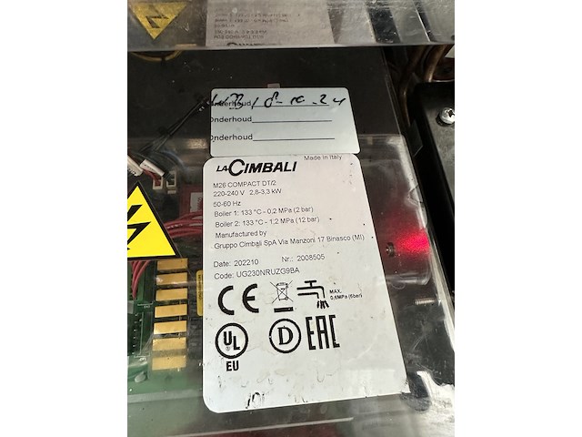 Koffiemachine met koffiemolen en baristaset , compact, m26 compact dt/2 te ts 230v, zwart, 2022 - afbeelding 9 van  9