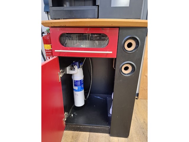 Koffiemachine met ondertafel wittenborg, bouwjaar 2018 - afbeelding 6 van  6