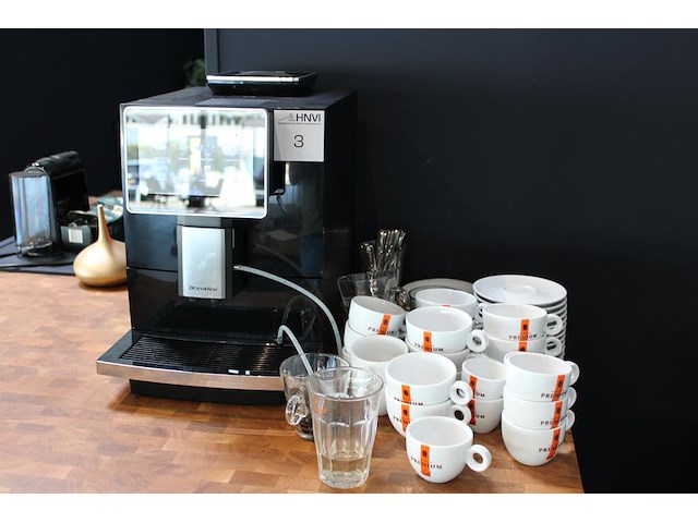 Koffiemachine suzhou dr coffee type h10 b. inclusief diverse koffie en thee servies. - afbeelding 1 van  4