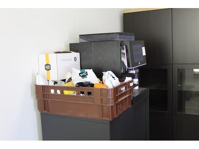 Koffiemachine volautomaat gio coffee alba voor diverse soorten koffie en chocolade. met kleurentouchscreen ... - afbeelding 5 van  5