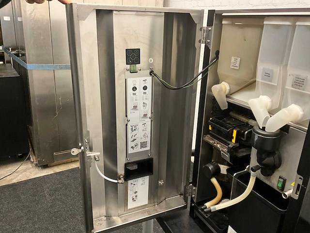 Koffiemachine - afbeelding 2 van  12