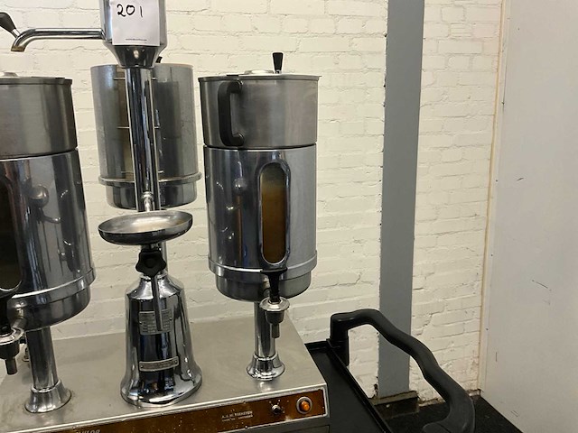 Koffiemachine - afbeelding 10 van  11