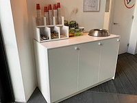 Koffiemeubel met inhoud - afbeelding 3 van  3