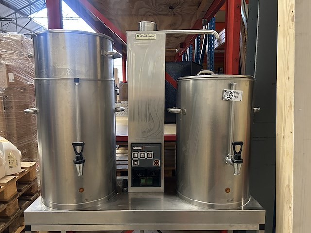 Koffiezet installatie met 2 rvs containers en tafel, animo combi-line - afbeelding 2 van  8