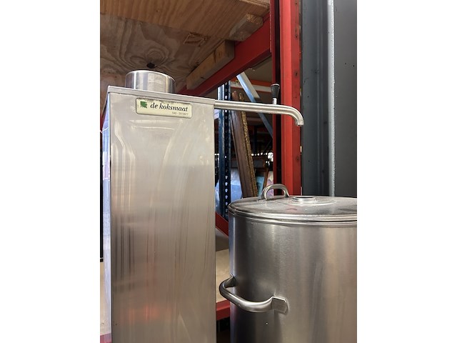 Koffiezet installatie met 2 rvs containers en tafel, animo combi-line - afbeelding 7 van  8