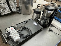 Koffiezetapparaat en bakplaat - afbeelding 3 van  3