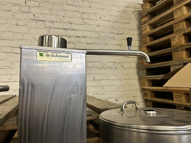 Koffiezetinstallatie met twee containers op onderstel animo combi-line - afbeelding 4 van  7