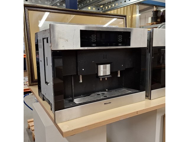 Koffiezetter + oven, miele - afbeelding 3 van  10