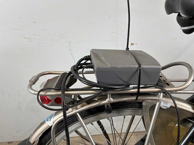 Koga miyata tesla elektrische fiets - afbeelding 6 van  6