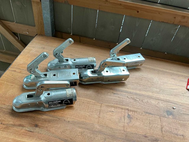 Kogelkoppeling (5x) - afbeelding 1 van  4