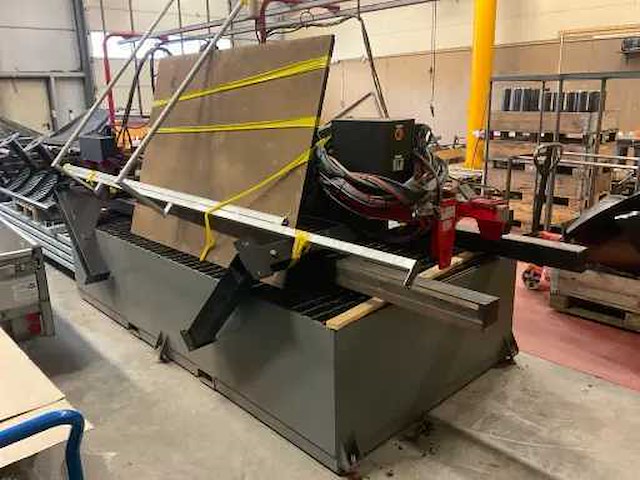 Koike ik-1500g autogeen/plasma snij-installatie - afbeelding 22 van  28