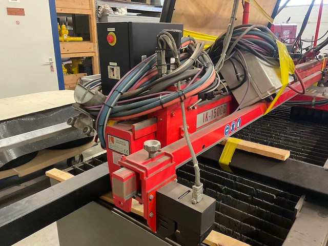 Koike ik-1500g autogeen/plasma snij-installatie - afbeelding 14 van  16
