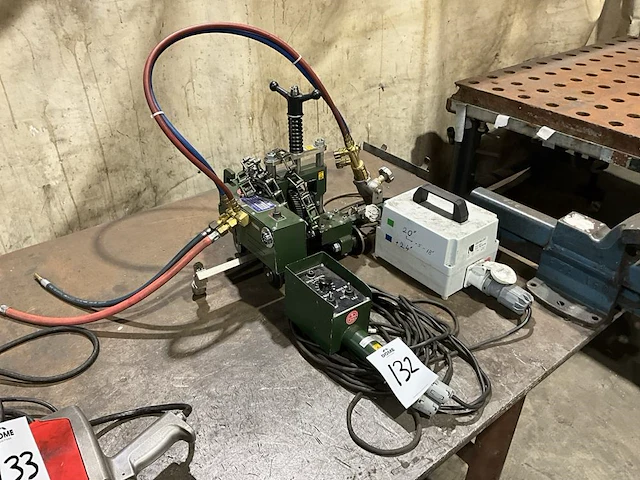 Koike sanso kogyo auto-plice-s autogeen snijmachine - afbeelding 2 van  7