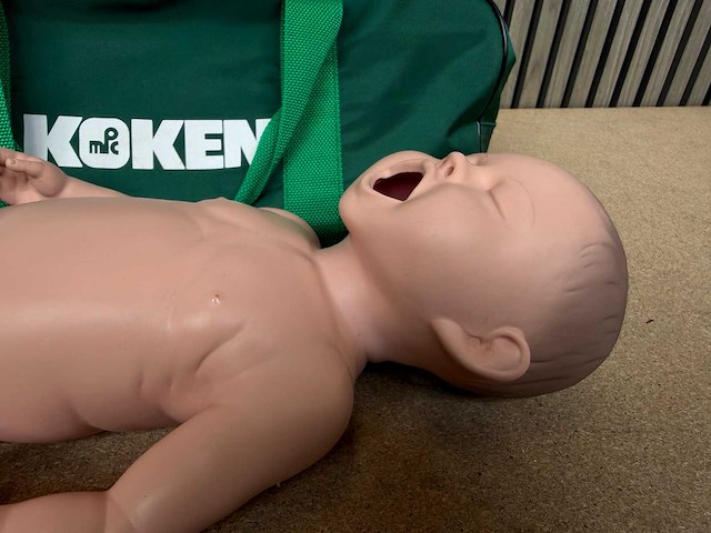 Koken co - lm-089 - neonatale reanimatiemodel - afbeelding 4 van  8
