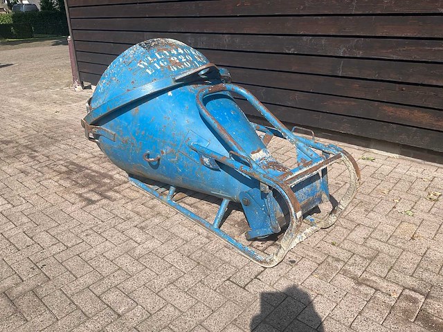 Koker 600l betonkubel - afbeelding 2 van  6