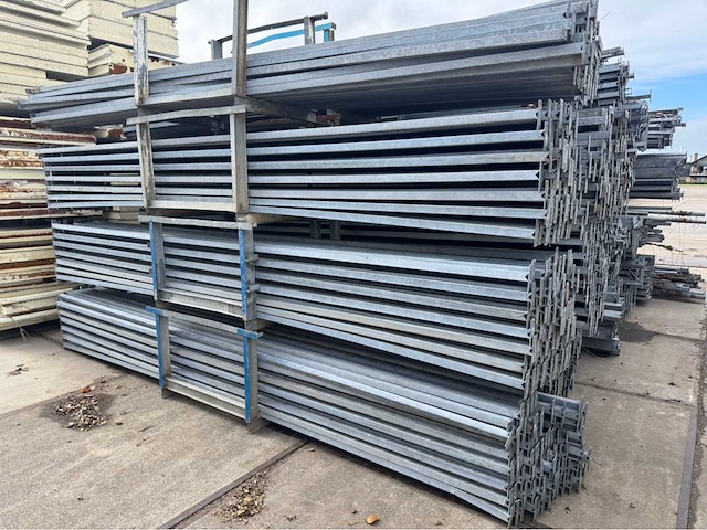 Koker profiel (40x40mm) (15x) - afbeelding 1 van  8
