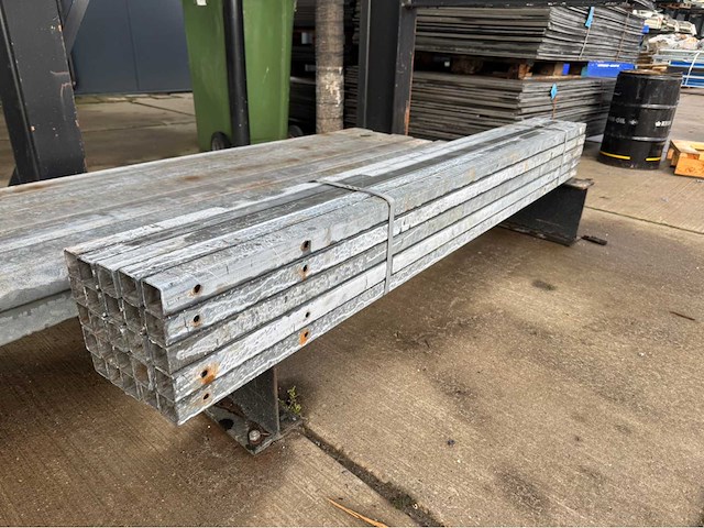 Koker profiel (40x40mm) (25x) - afbeelding 1 van  3