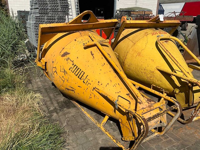Kokerkubel betonkubel 1000l - afbeelding 6 van  10