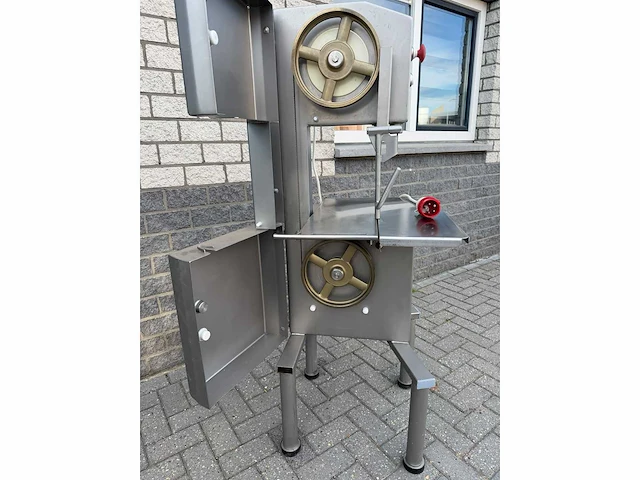 Kolbe - k260 - vleeszaagmachine - afbeelding 2 van  6