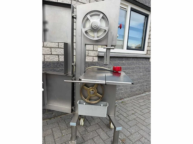 Kolbe - k260 - vleeszaagmachine - afbeelding 2 van  2