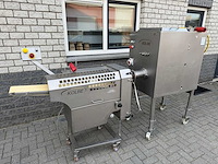 Kolbe - mw 100 + pm 150 portineerder - vleeswolf / gehaktmolen