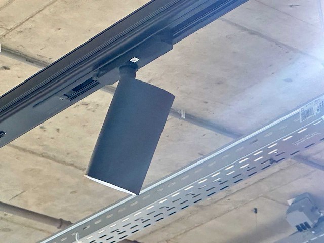 Koledo - rail met verlichting led 160 meter - afbeelding 4 van  7