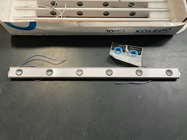 Koledo privium posterbox led verlichtings armaturen - afbeelding 1 van  3